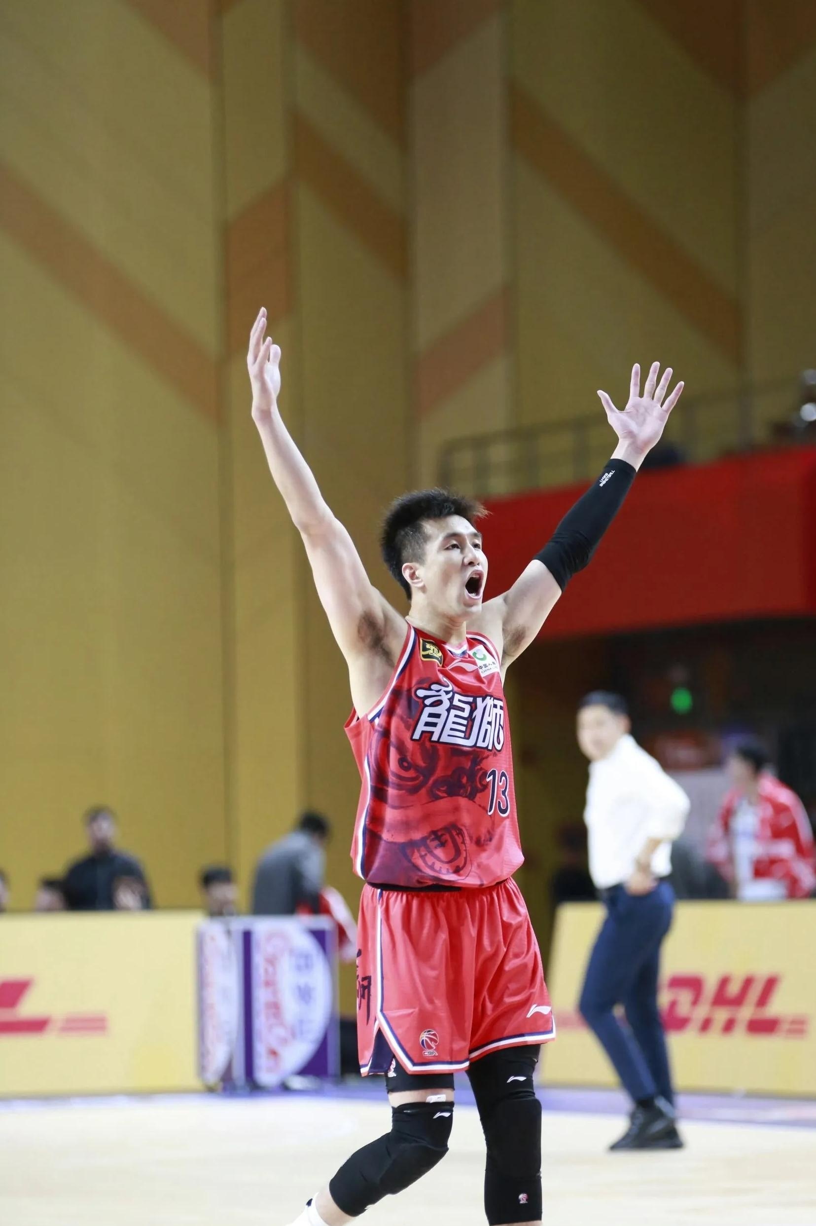 冲刺阶段CBA常规赛传出新动向,利物浦队长鼓劲,管理层表态——底气十足,球队文化再被提及的简单介绍 冲刺阶段CBA常规赛传出新动向,利物浦队长鼓劲,管理层表态——底气十足,球队文化再被提及的简单介绍